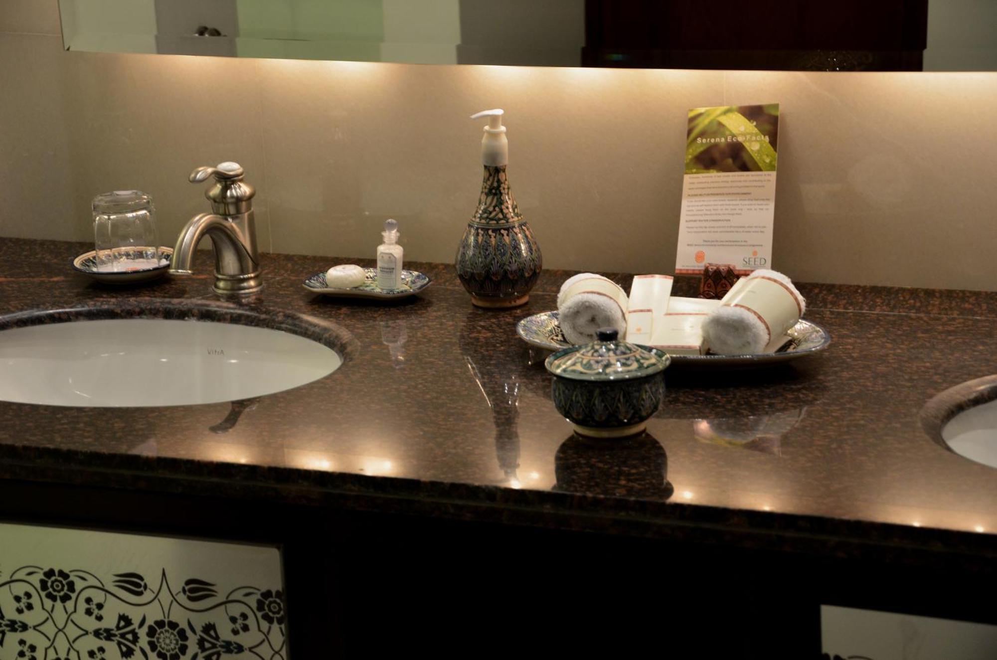 Dushanbe Serena Hotel Δωμάτιο φωτογραφία