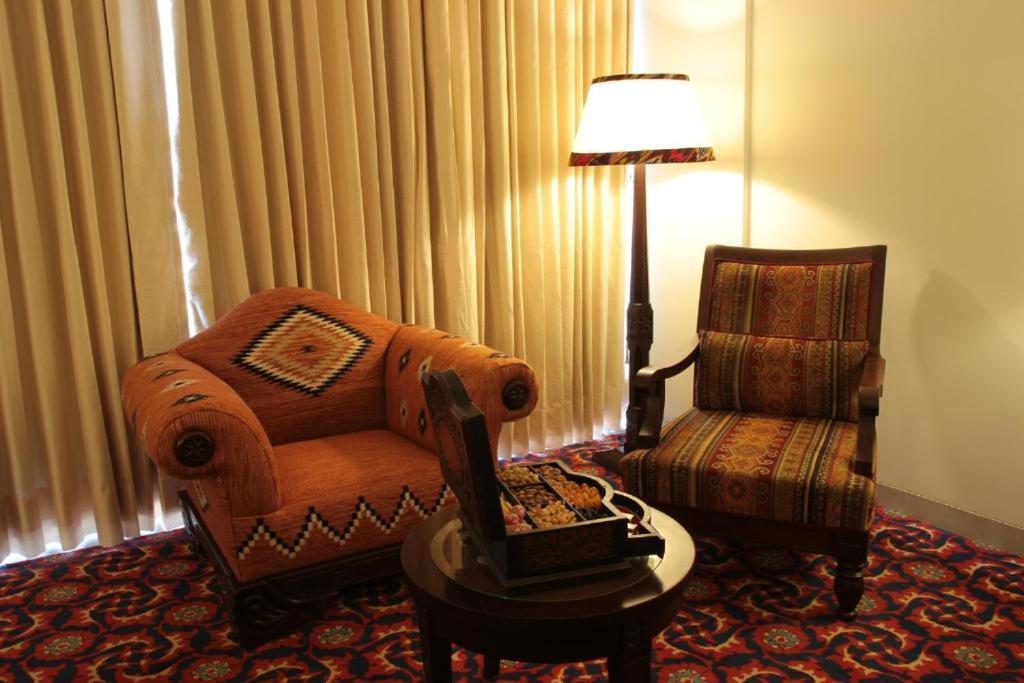 Dushanbe Serena Hotel Εξωτερικό φωτογραφία