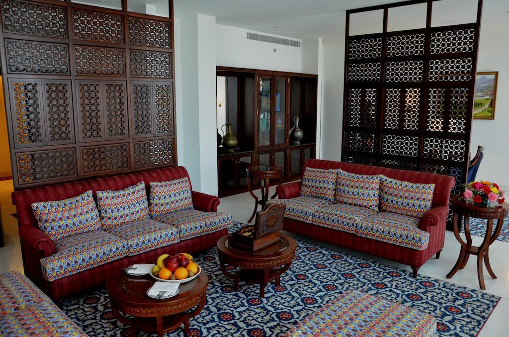Dushanbe Serena Hotel Εξωτερικό φωτογραφία