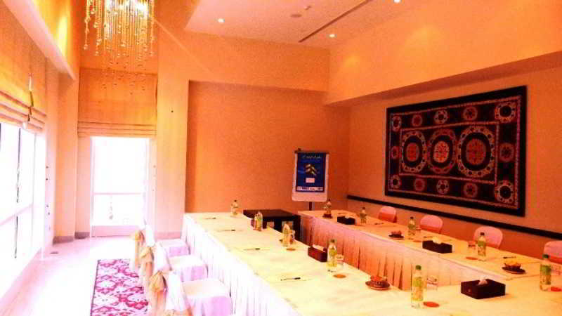 Dushanbe Serena Hotel Εξωτερικό φωτογραφία