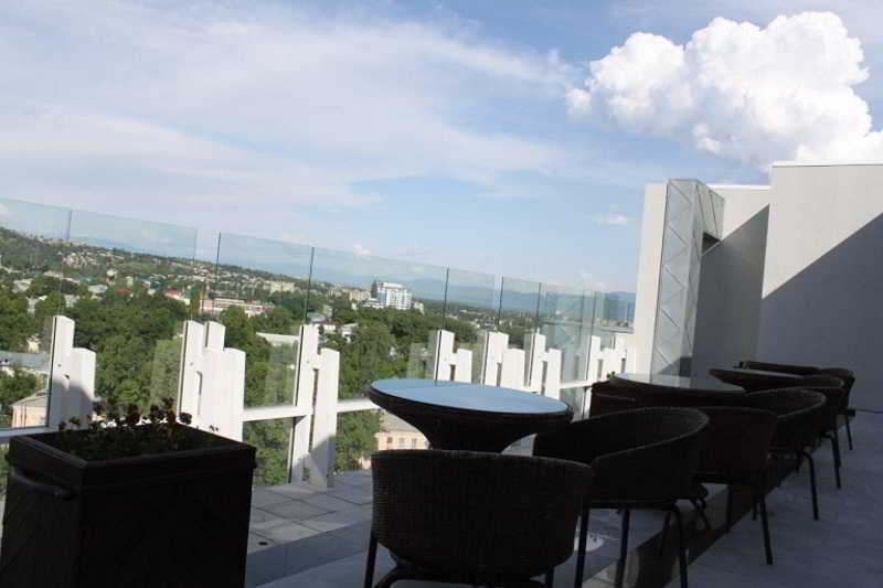 Dushanbe Serena Hotel Εξωτερικό φωτογραφία